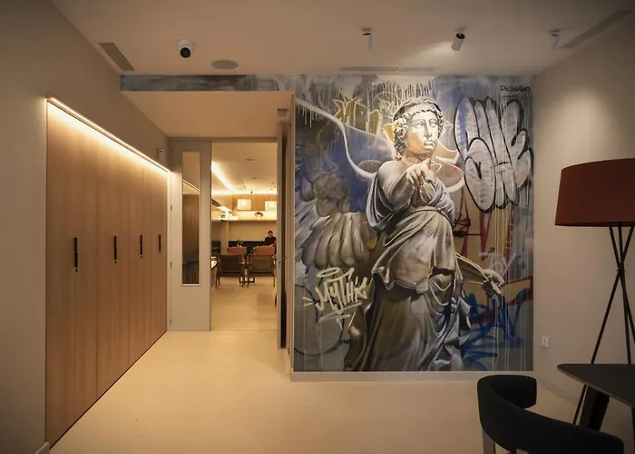 Hotel Mythic Valencia